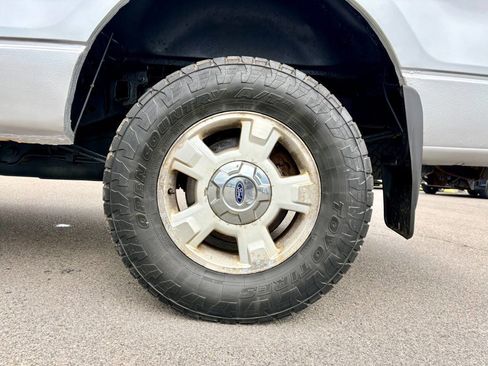 Used 2011 Ford F150 XLT w/ XLT Convenience Pkg image 38