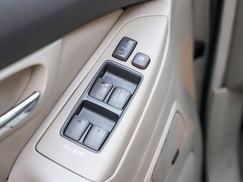 Used 2006 Lexus GX 470 image 32