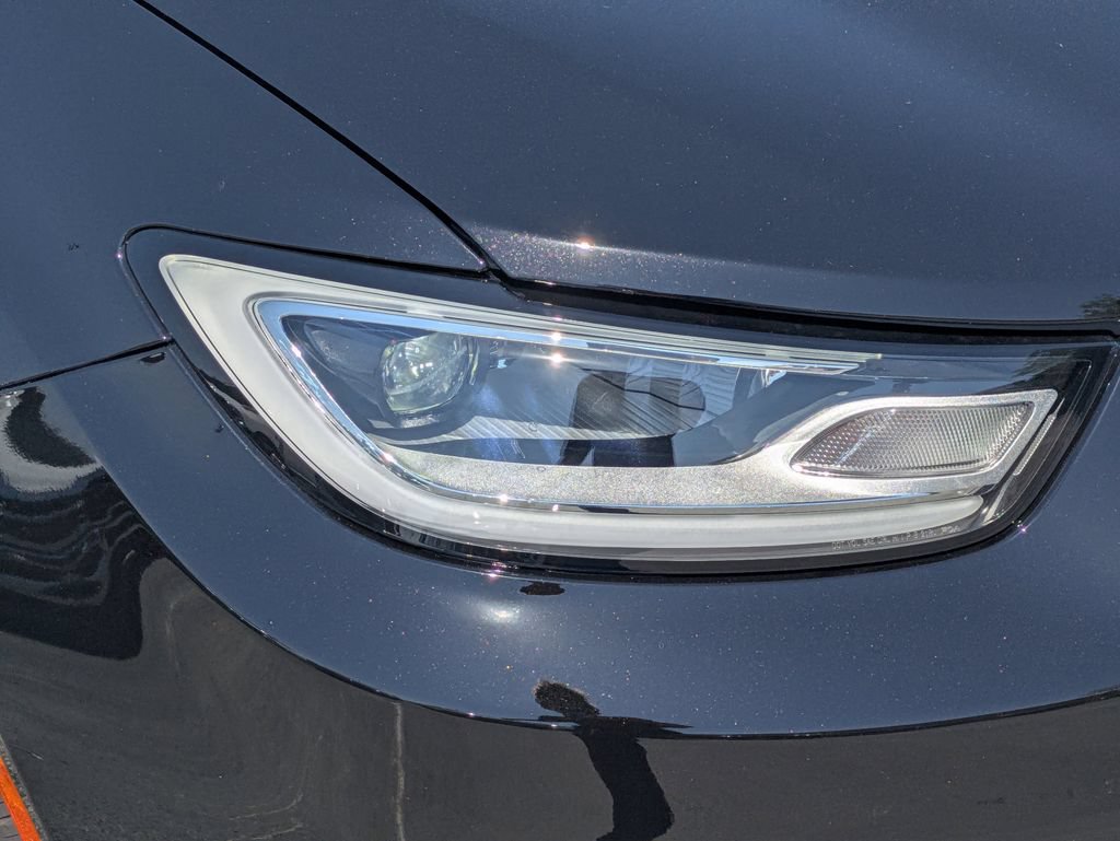 New 2026 Chrysler Pacifica Select w/ S Appearance Package FWD image 10