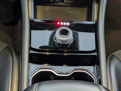 Used 2023 Jeep Grand Cherokee L Altitude image 10