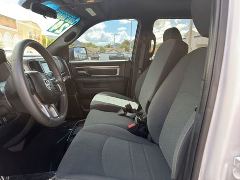 Used 2024 RAM 1500 Warlock AWD/4WD image 26