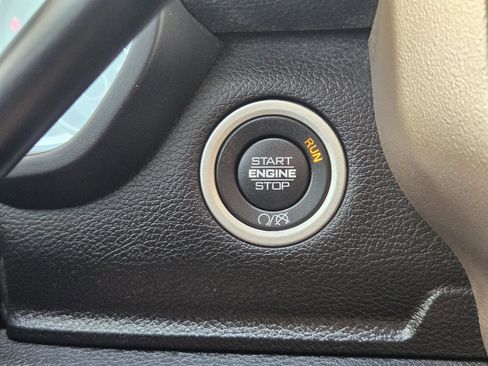 Used 2022 RAM 3500 Laramie AWD/4WD image 23
