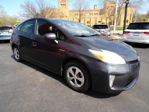 Used 2013 Toyota Prius Three image 5