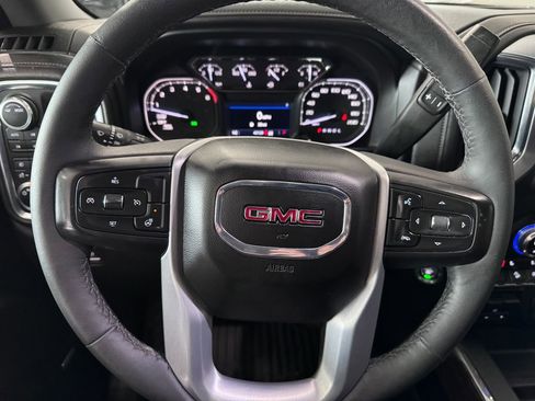 Used 2021 GMC Sierra 1500 Elevation w/ Preferred Package image 13