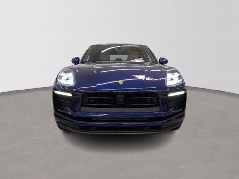 Used 2023 Porsche Macan AWD/4WD image 7