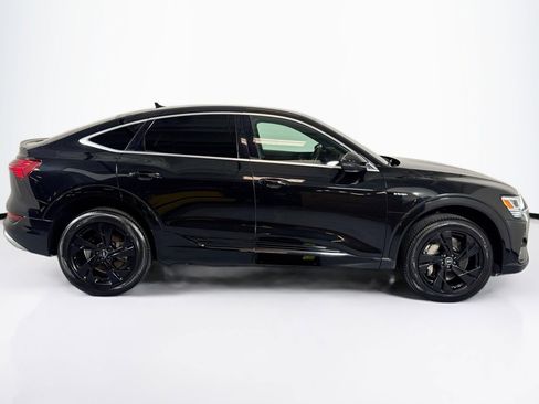 Used 2022 Audi e-tron Premium image 4