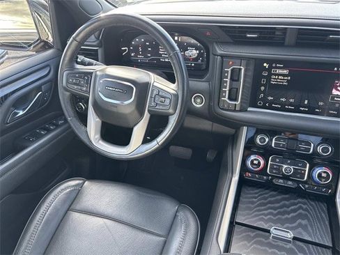 Used 2022 GMC Yukon XL Denali w/ Max Trailering Package image 14