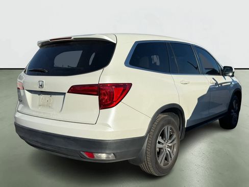 Used 2016 Honda Pilot EX image 4
