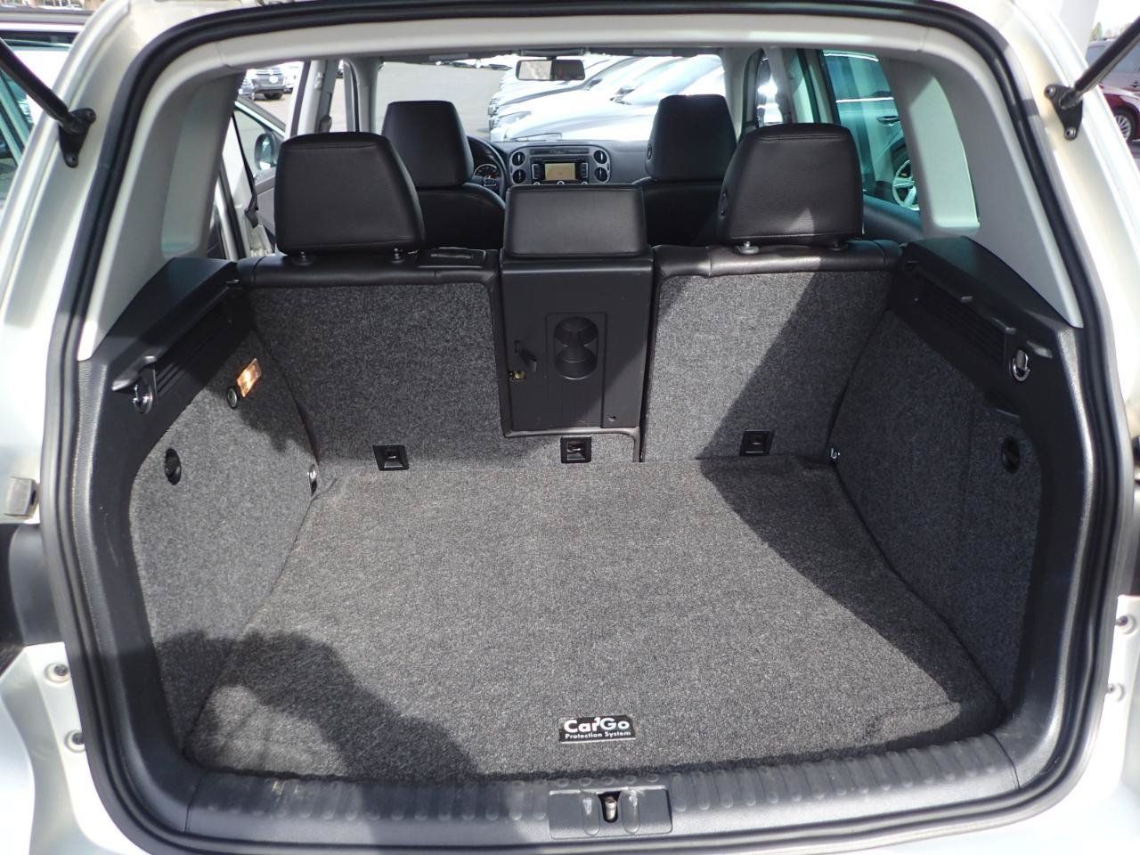 Used 2012 Volkswagen Tiguan SE AWD/4WD image 11