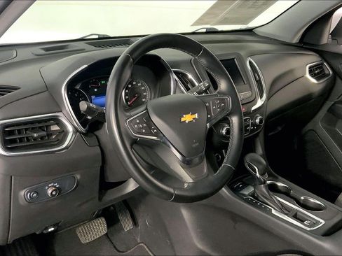 Used 2024 Chevrolet Equinox LT AWD/4WD image 14