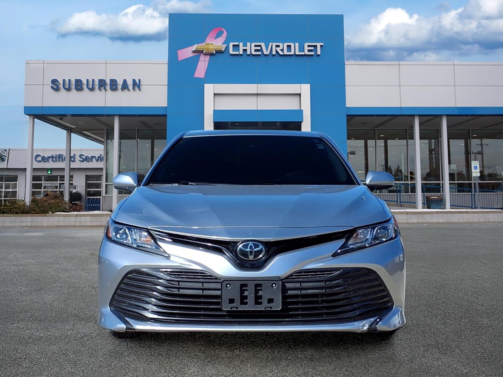 Used 2020 Toyota Camry LE FWD image 2
