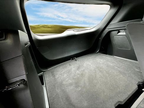 Used 2023 Chevrolet TrailBlazer RS w/ Convenience Package image 17