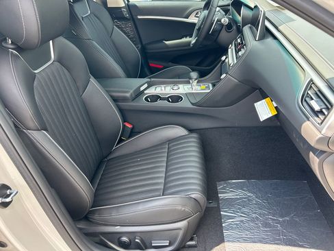 New 2026 Genesis G70 2.5T Prestige AWD/4WD image 13