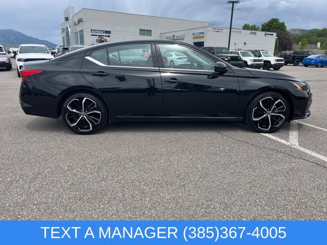 Used 2024 Nissan Altima 2.5 SR FWD image 2