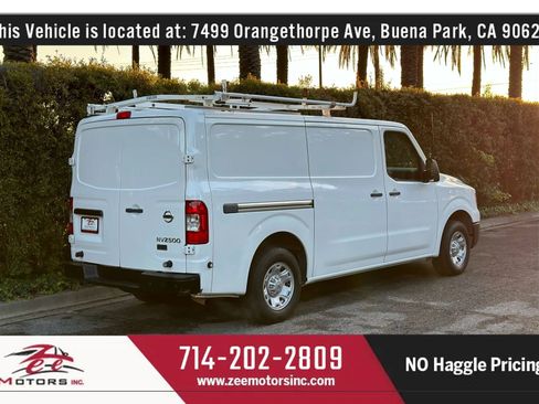 Used 2015 Nissan NV 2500 SV image 7