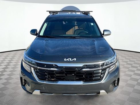 Used 2024 Kia Seltos SX AWD/4WD image 2