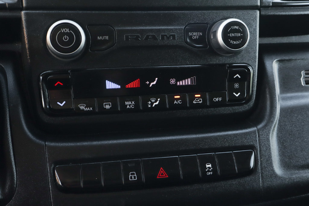 Used 2025 RAM ProMaster 2500 w/ Convenience Group FWD image 34
