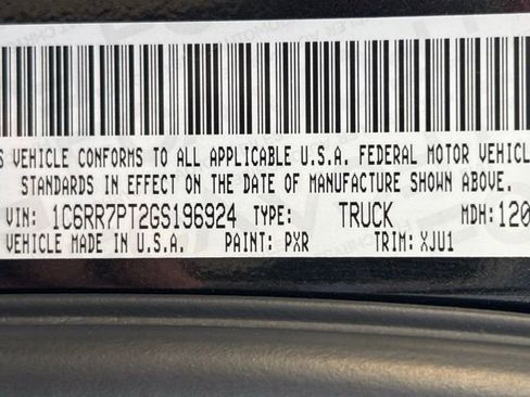 Used 2016 RAM 1500 Laramie Longhorn w/ Convenience Group image 28