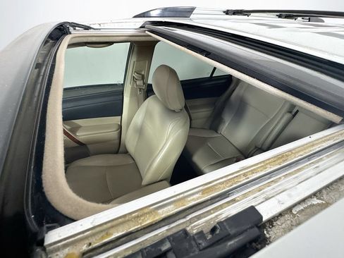 Used 2013 Toyota Highlander Limited FWD image 26