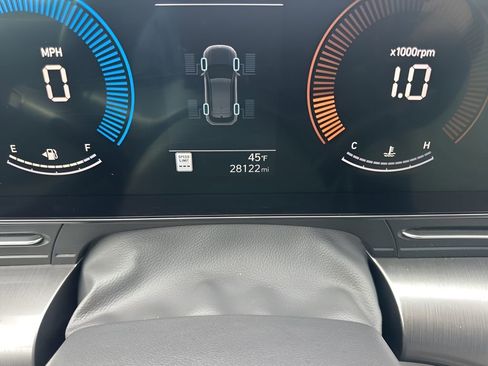 Used 2025 Hyundai Kona SEL image 22