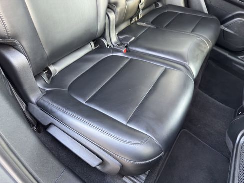 Used 2023 Lincoln Corsair FWD image 36