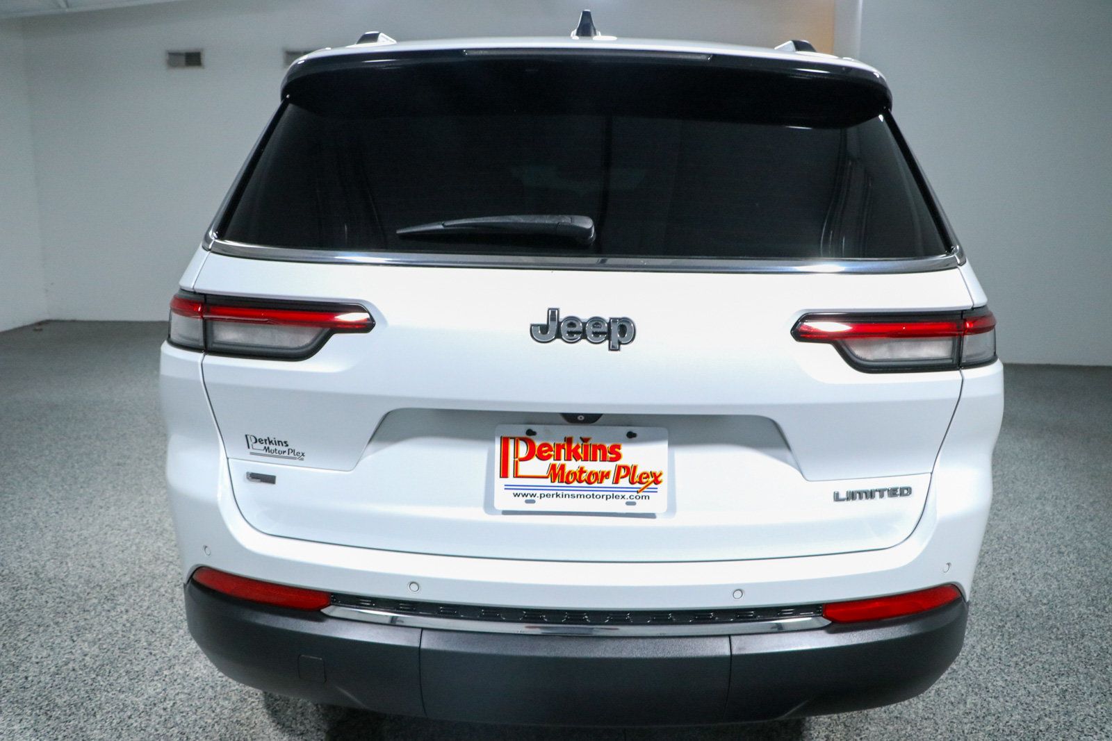 Used 2021 Jeep Grand Cherokee L Limited RWD image 8