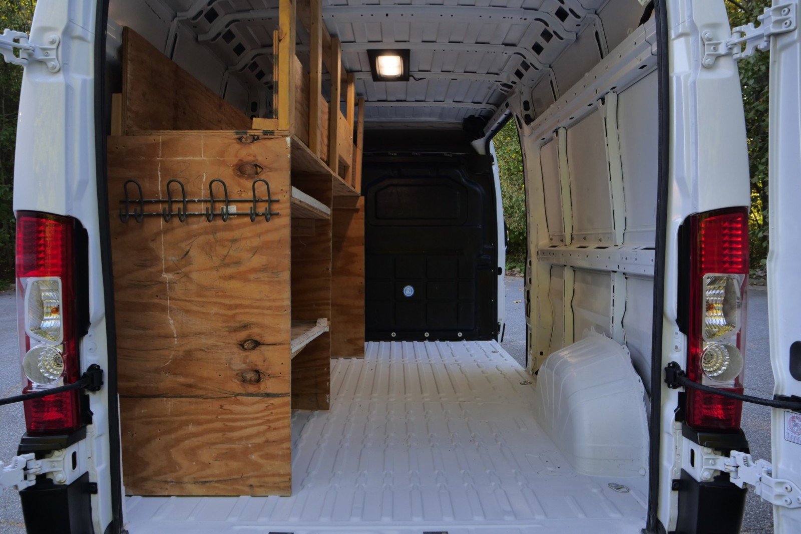 Used 2023 RAM ProMaster 2500 w/ Convenience Group FWD image 22