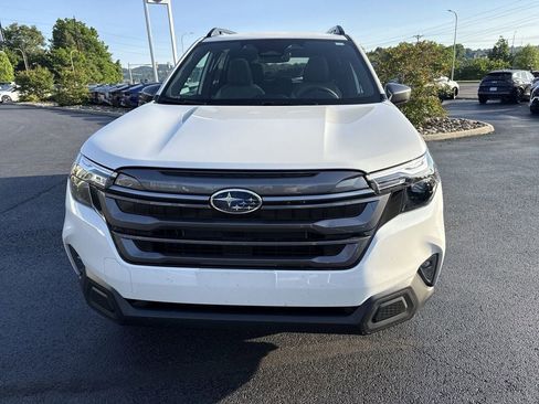 New 2026 Subaru Forester Premium AWD/4WD image 2