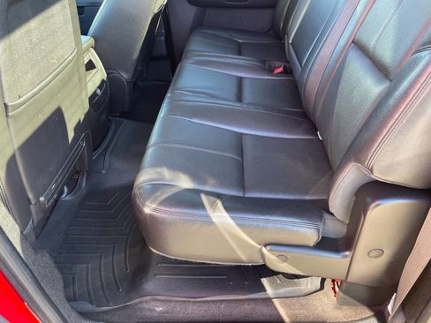 Used 2012 Chevrolet Silverado 2500 LTZ w/ LTZ Plus Package image 23