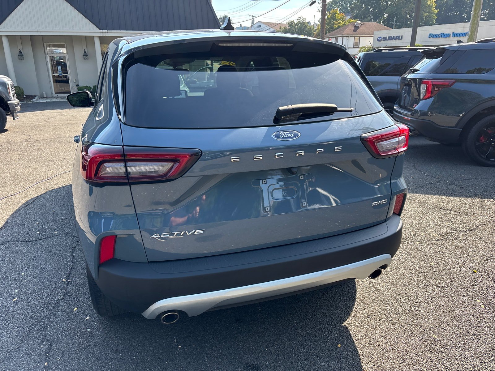 Used 2023 Ford Escape Active AWD/4WD image 6