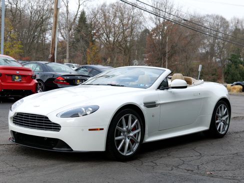 Used 2015 Aston Martin V8 Vantage S image 69