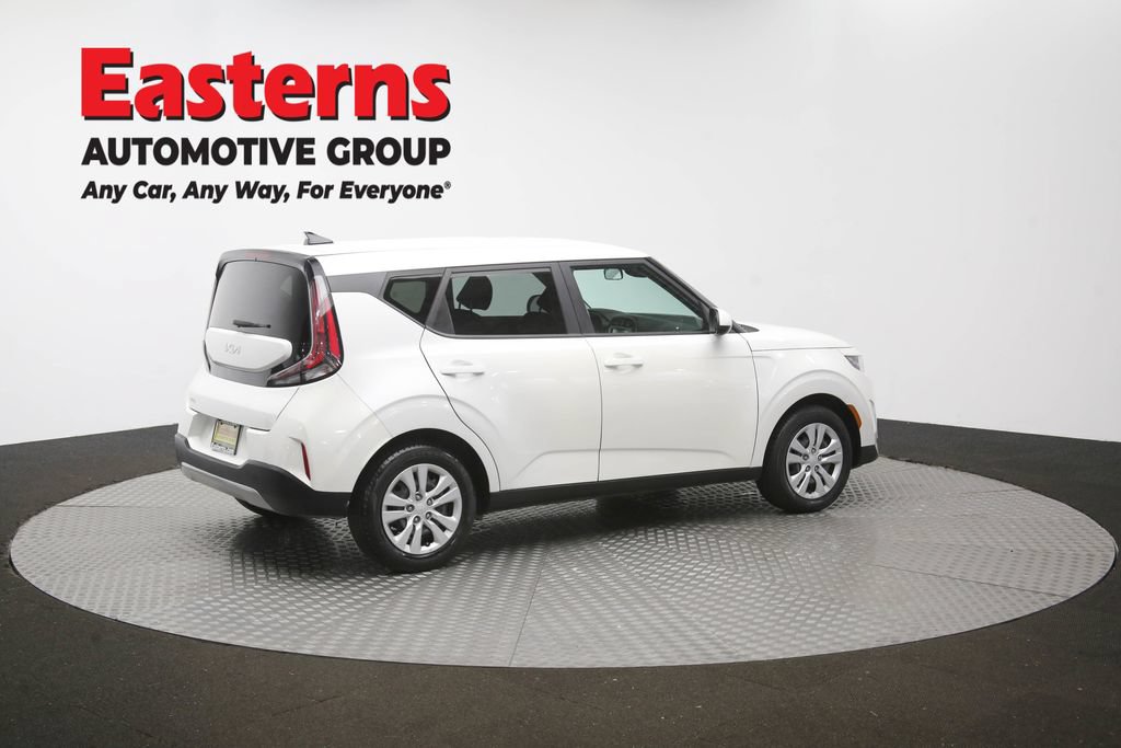 Used 2023 Kia Soul LX FWD image 43