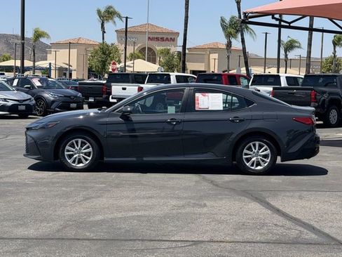 Used 2025 Toyota Camry LE FWD image 9