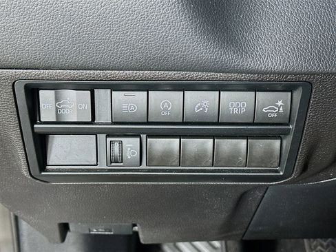 Used 2024 Toyota Tundra Limited w/ Nightshade Package image 17