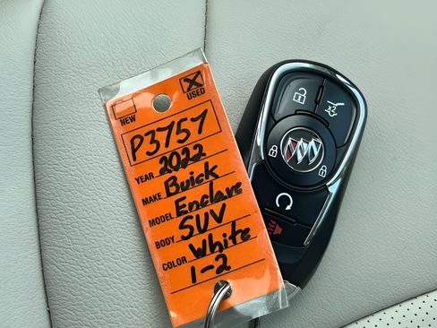 Used 2022 Buick Enclave Premium w/ Surround and Sites Package FWD image 34