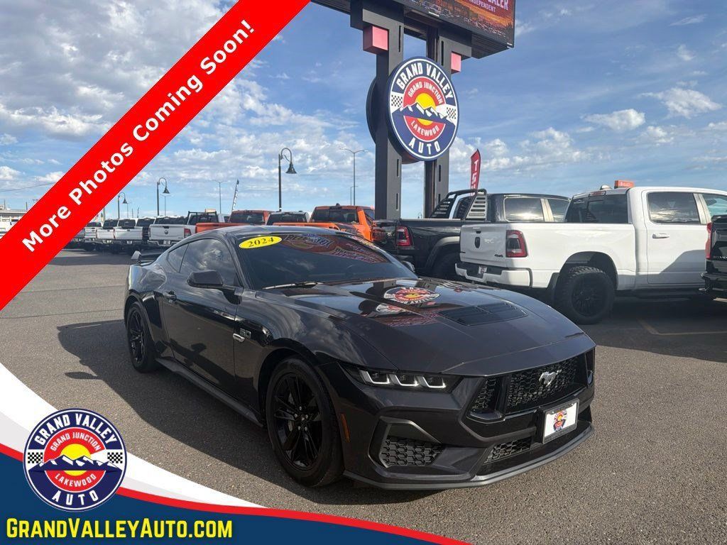 Used 2024 Ford Mustang GT RWD image 1