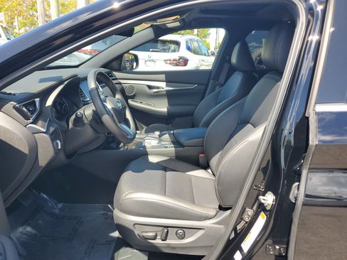 Used 2025 INFINITI QX55 Luxe AWD/4WD image 12