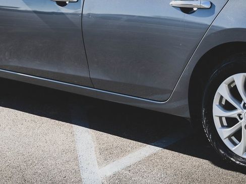 Used 2018 Nissan Sentra SV image 21