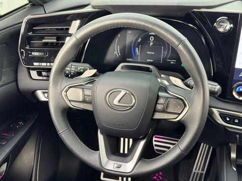 Used 2023 Lexus RX 500h F Sport w/ Accessory Package (Z1) image 21