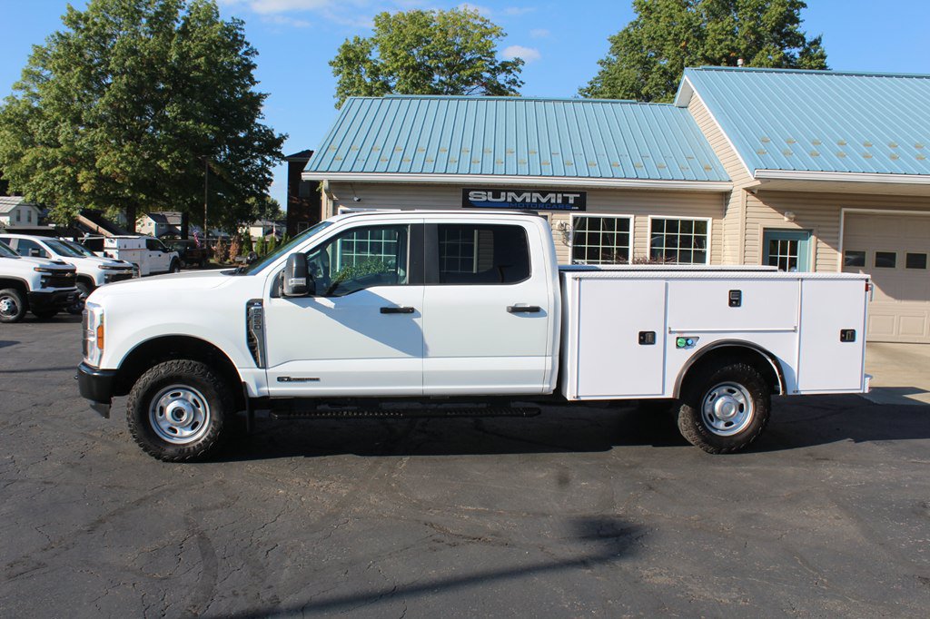 Used 2025 Ford F250 XL w/ XL Off-Road Package AWD/4WD image 2