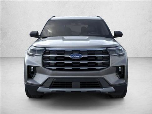 New 2026 Ford Explorer Active w/ Active Comfort Package RWD image 6