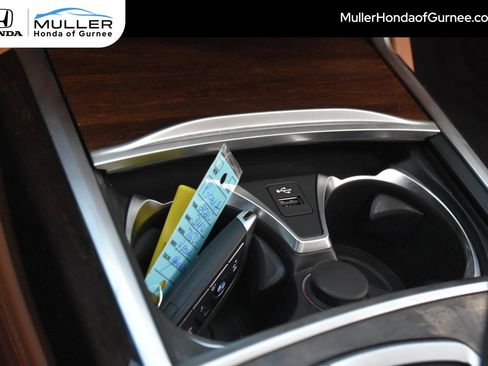 Used 2020 BMW 750i xDrive w/ Executive Package image 31