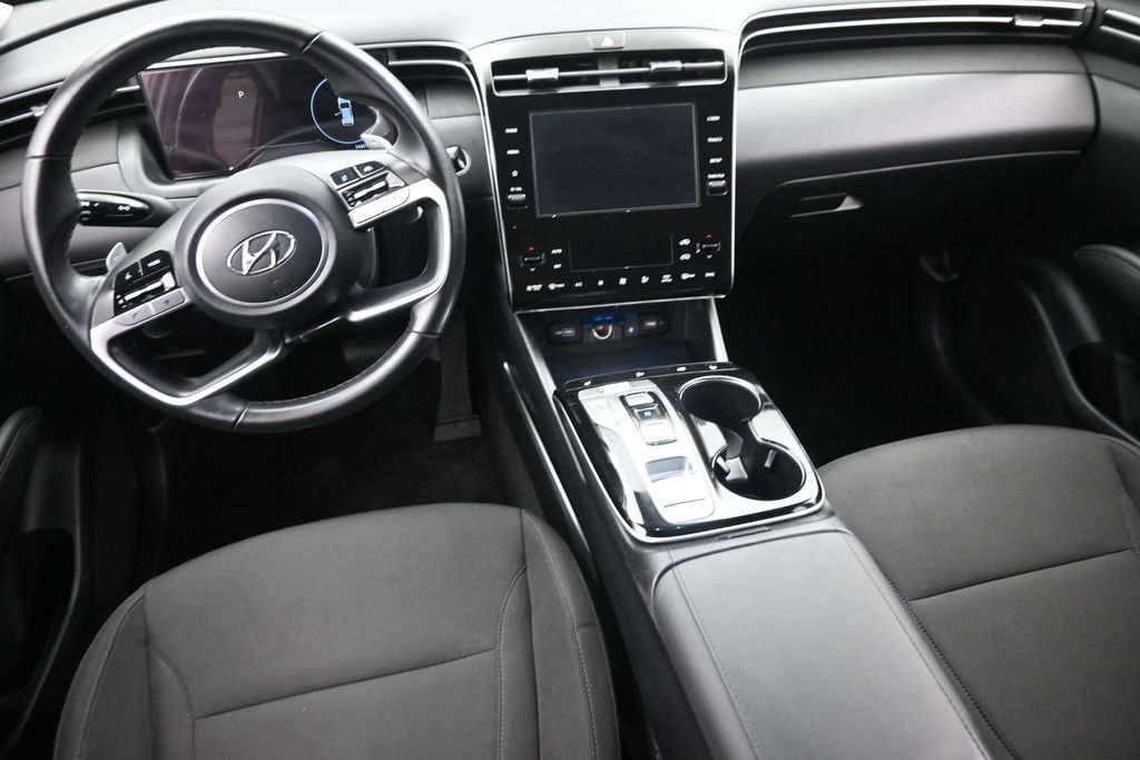 Used 2022 Hyundai Tucson SEL w/ Cargo Package AWD/4WD image 16