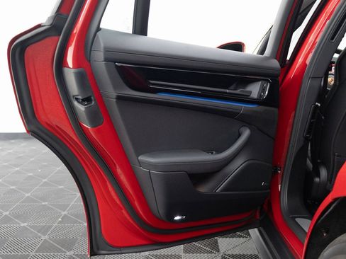 New 2026 Porsche Panamera 4 image 22