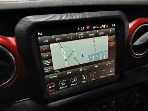 Used 2023 Jeep Wrangler Unlimited Rubicon w/ LED Lighting Group image 32