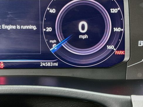 Used 2023 Volkswagen Atlas Cross Sport SE w/ Panoramic Sunroof Package FWD image 19