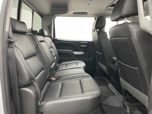 Used 2018 Chevrolet Silverado 1500 LTZ Z71 w/ Redline Edition AWD/4WD image 36