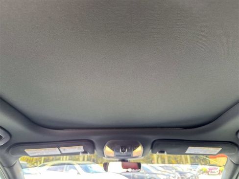 Used 2024 INFINITI QX50 Sport image 18