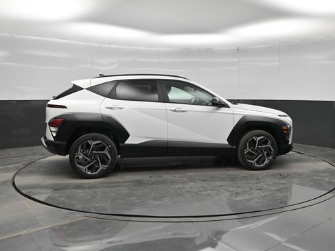 New 2026 Hyundai Kona SEL Premium AWD/4WD image 9
