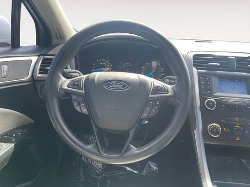 Used 2020 Ford Fusion S image 12